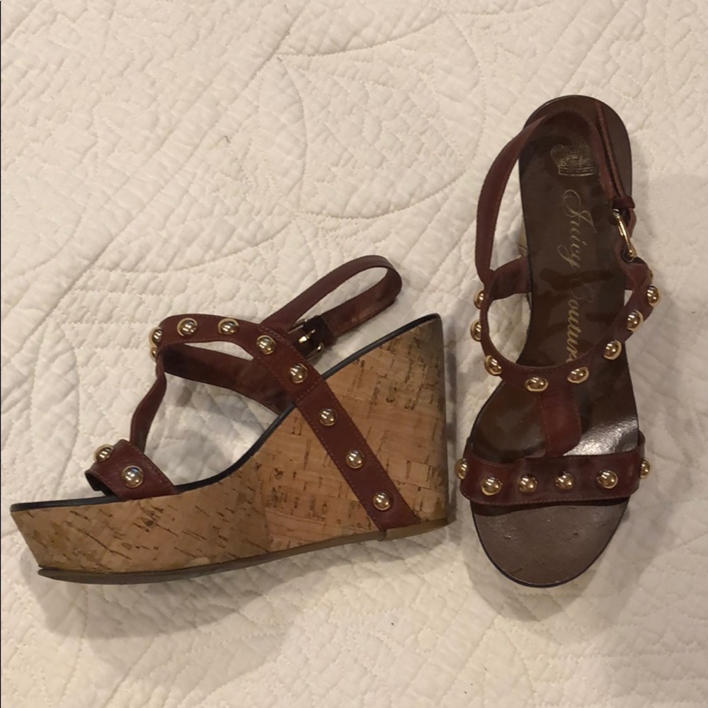Juicy Couture Size 6 Wedges
